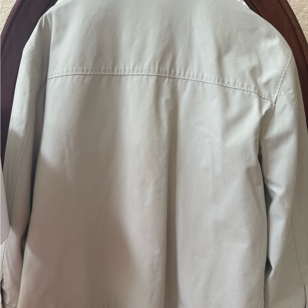 Classic Gap Men's Light Tan Jacket
XXL EUC Lightweight, Zip-Closure Cotton/Poly - Picture 11 of 12